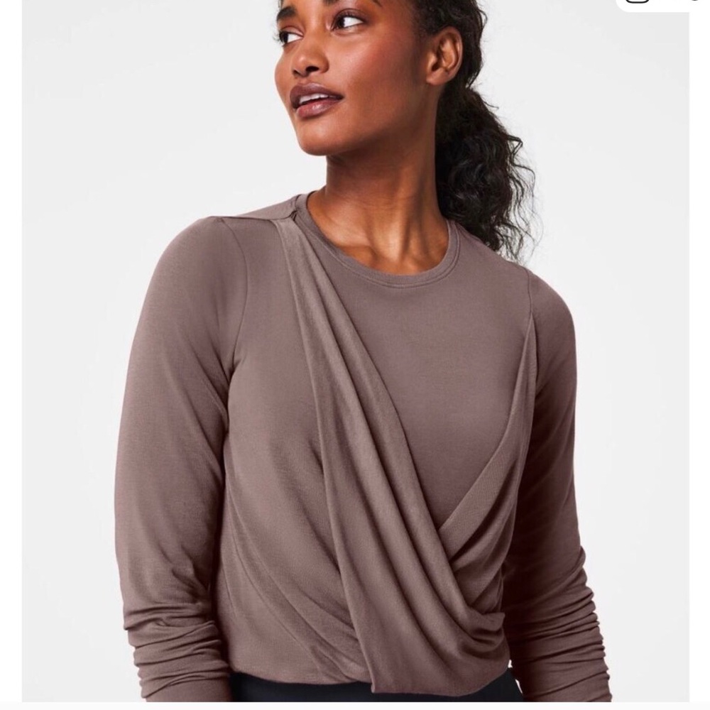 New Spanx Better base twist and fold  top